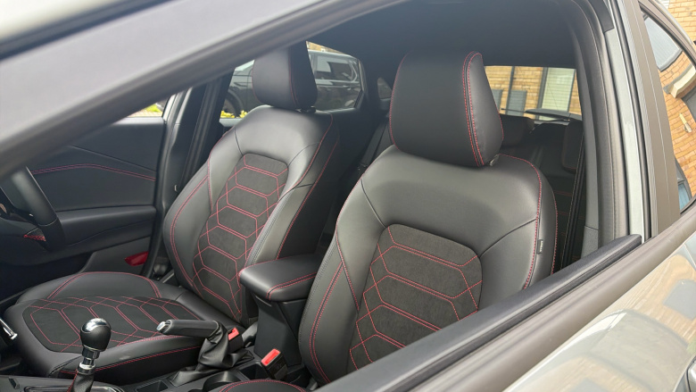 Ford Puma 1.0 EcoBoost Hybrid mHEV ST-Line X 5dr Petrol Hatchback